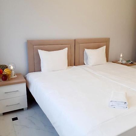 Willa Na Bielanach Apartment Bielany Wroclawskie Luaran gambar